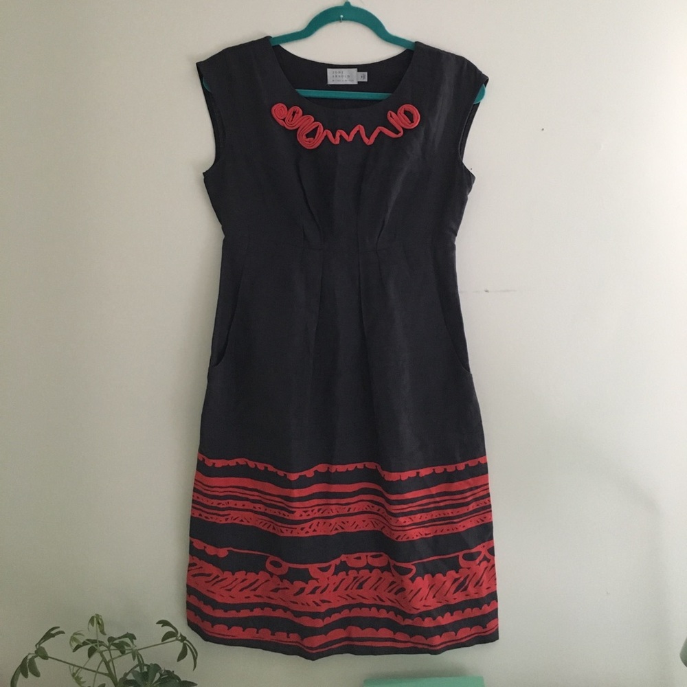 Limited dress with pockets! Sz 4